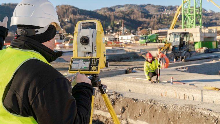 Leica Geosystems Introduces New Generation of Manual Construction Total Stations