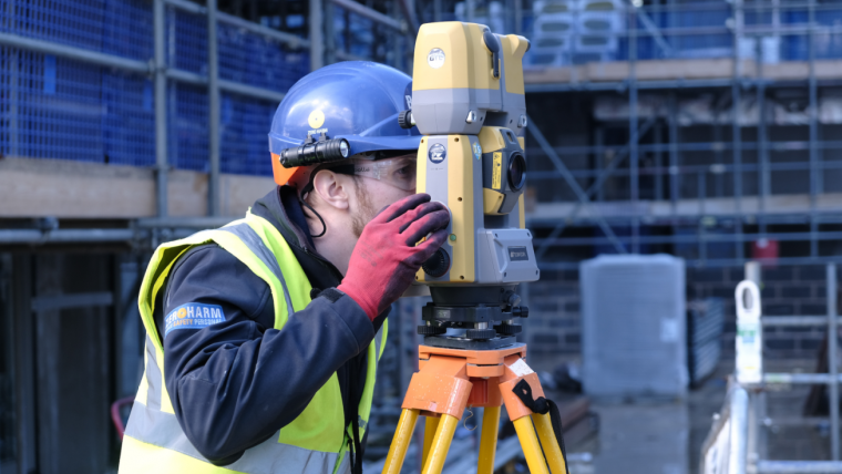 How Can Surveyors Optimally Profit from the Digitalization in the Construction Industry?