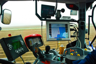 Geoinformation in Arable Farming